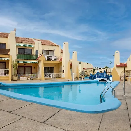 公寓 Mareverde Ocean View Flat 阿德耶